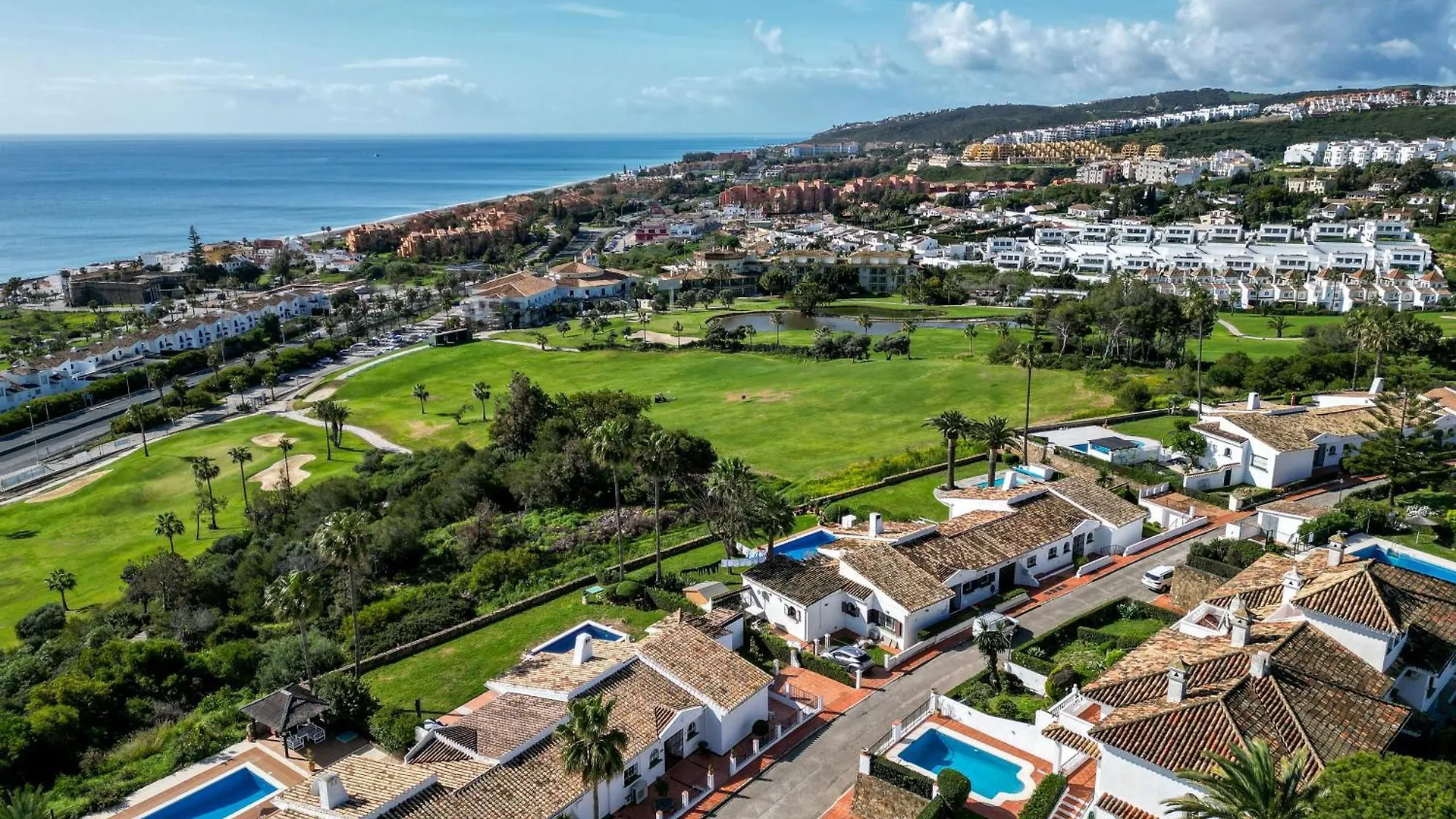 Sea View Apartment With Great Terrace And 4 Pools - Duquesa Suites 430 Manilva