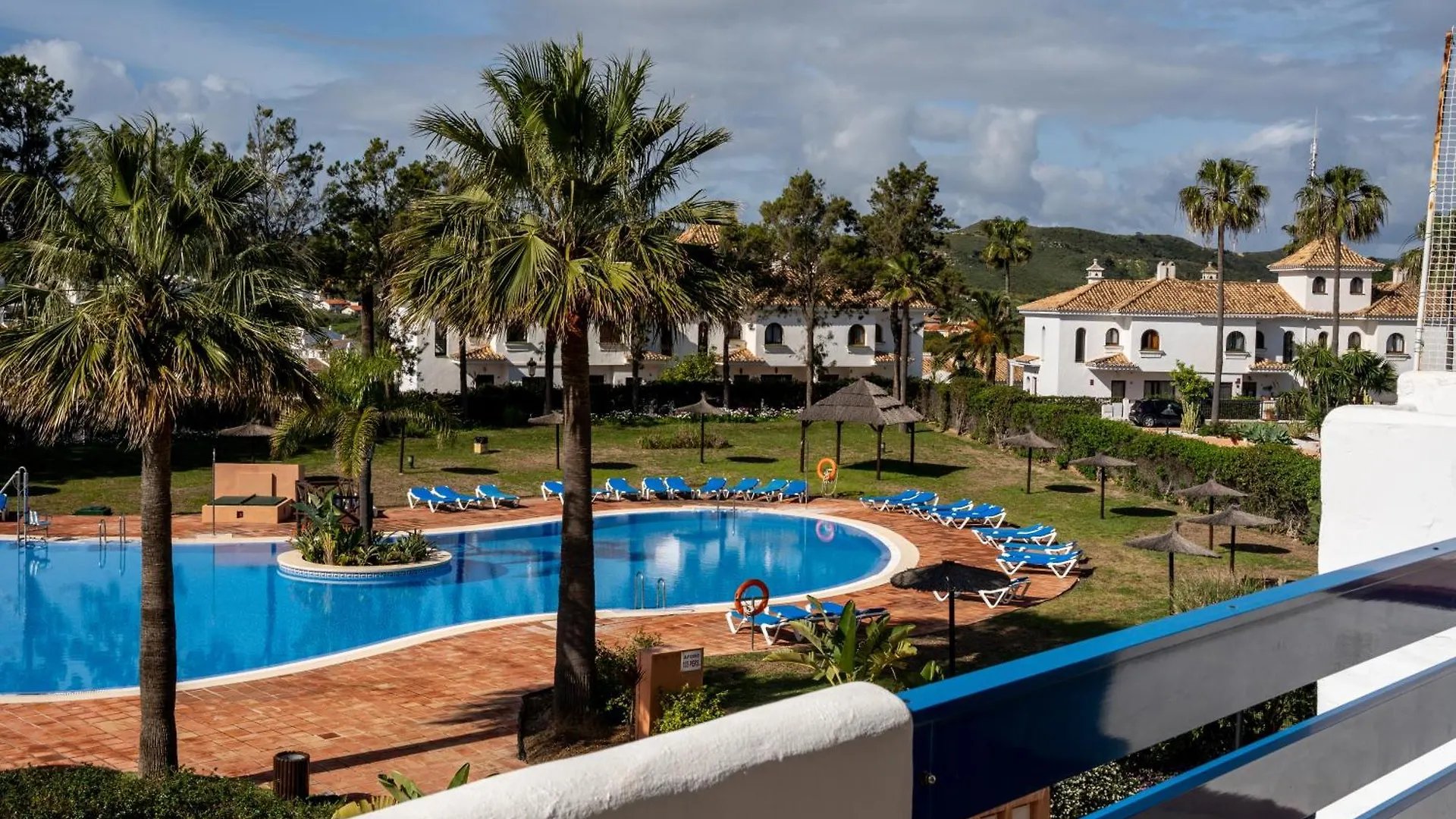 Sea View Apartment With Great Terrace And 4 Pools - Duquesa Suites 430 Manilva