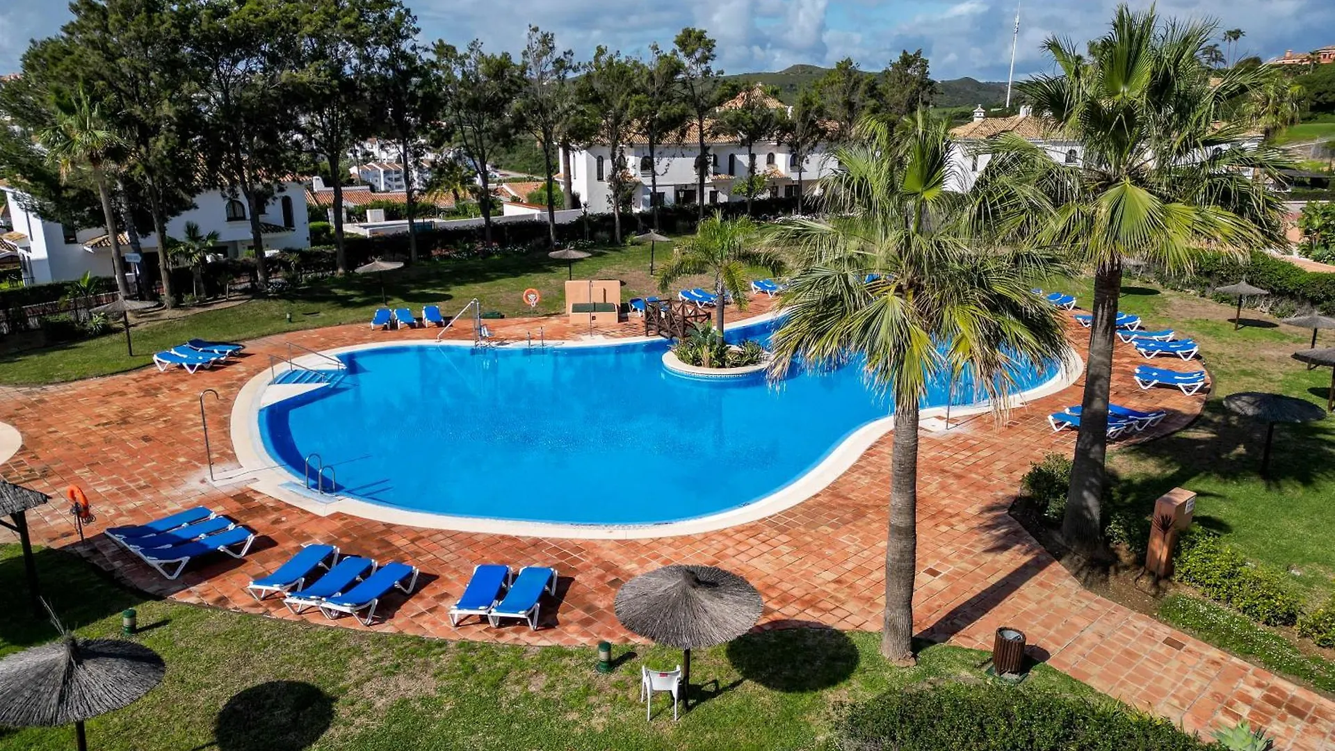 Sea View Apartment With Great Terrace And 4 Pools - Duquesa Suites 430 Manilva Spain